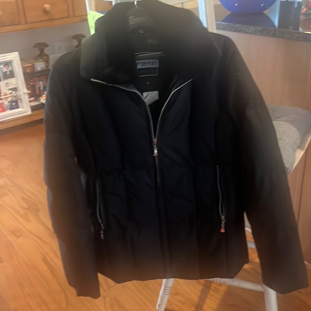 size 10 black ski jacket